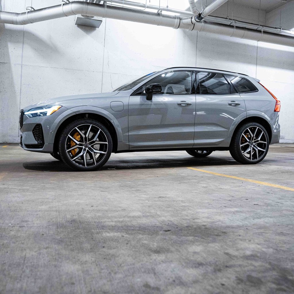 New 2026 Volvo XC60 T8 Polestar w/ Protection Package Premier image 3