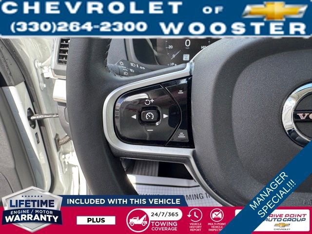 Used 2022 Volvo XC90 T5 Momentum image 14