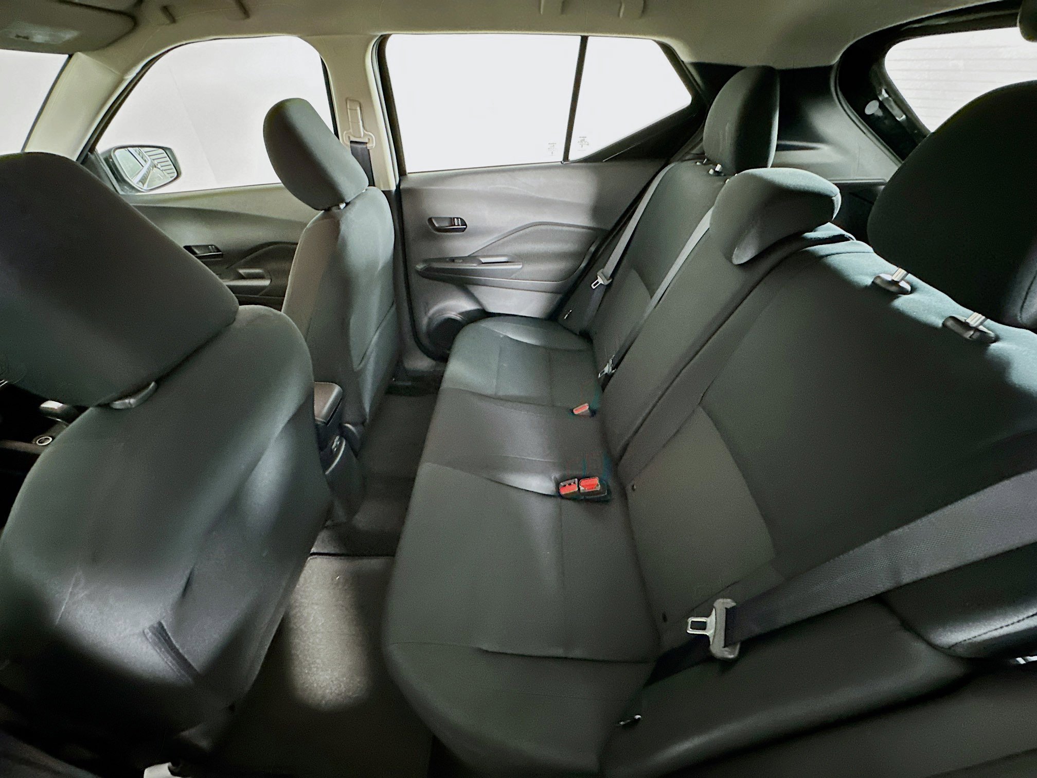 Used 2024 Nissan Kicks S image 25