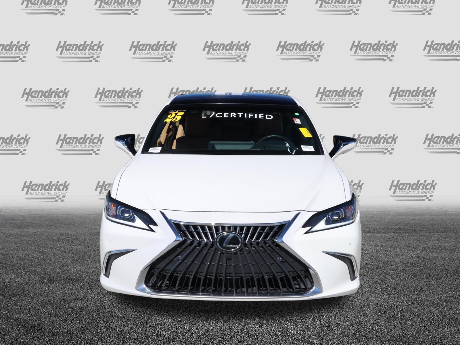 Certified 2025 Lexus ES 350 w/ Technology Package FWD image 3