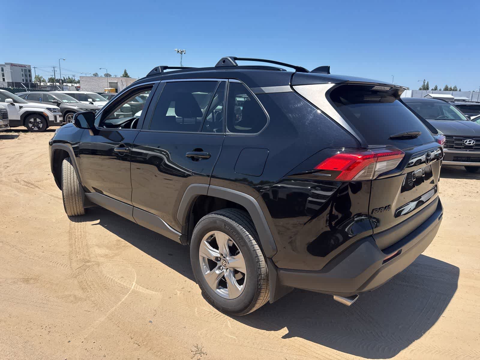 Used 2024 Toyota RAV4 XLE w/ Convenience Package FWD image 7
