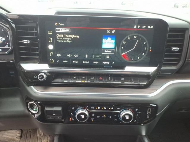 Used 2022 GMC Sierra 1500 SLT w/ SLT Convenience Package image 11