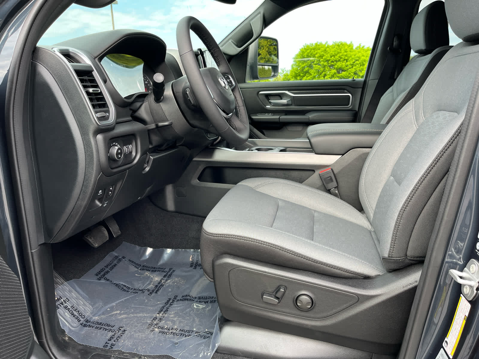 New 2026 RAM 1500 Big Horn AWD/4WD image 10