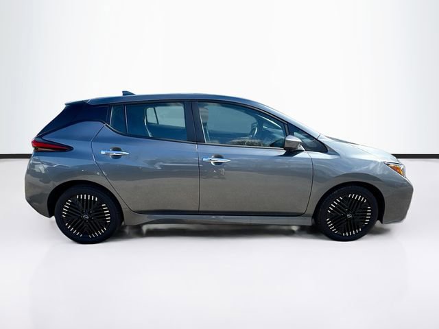Used 2023 Nissan Leaf SV Plus image 8
