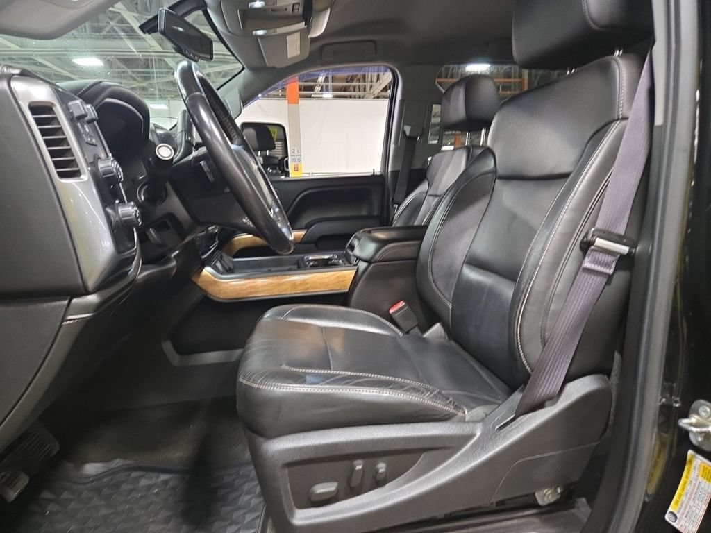 Used 2015 Chevrolet Silverado 2500 LTZ w/ Snow Plow Prep Package AWD/4WD image 10