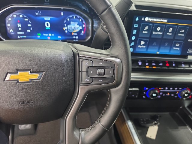 Used 2026 Chevrolet Silverado 3500 High Country AWD/4WD image 17