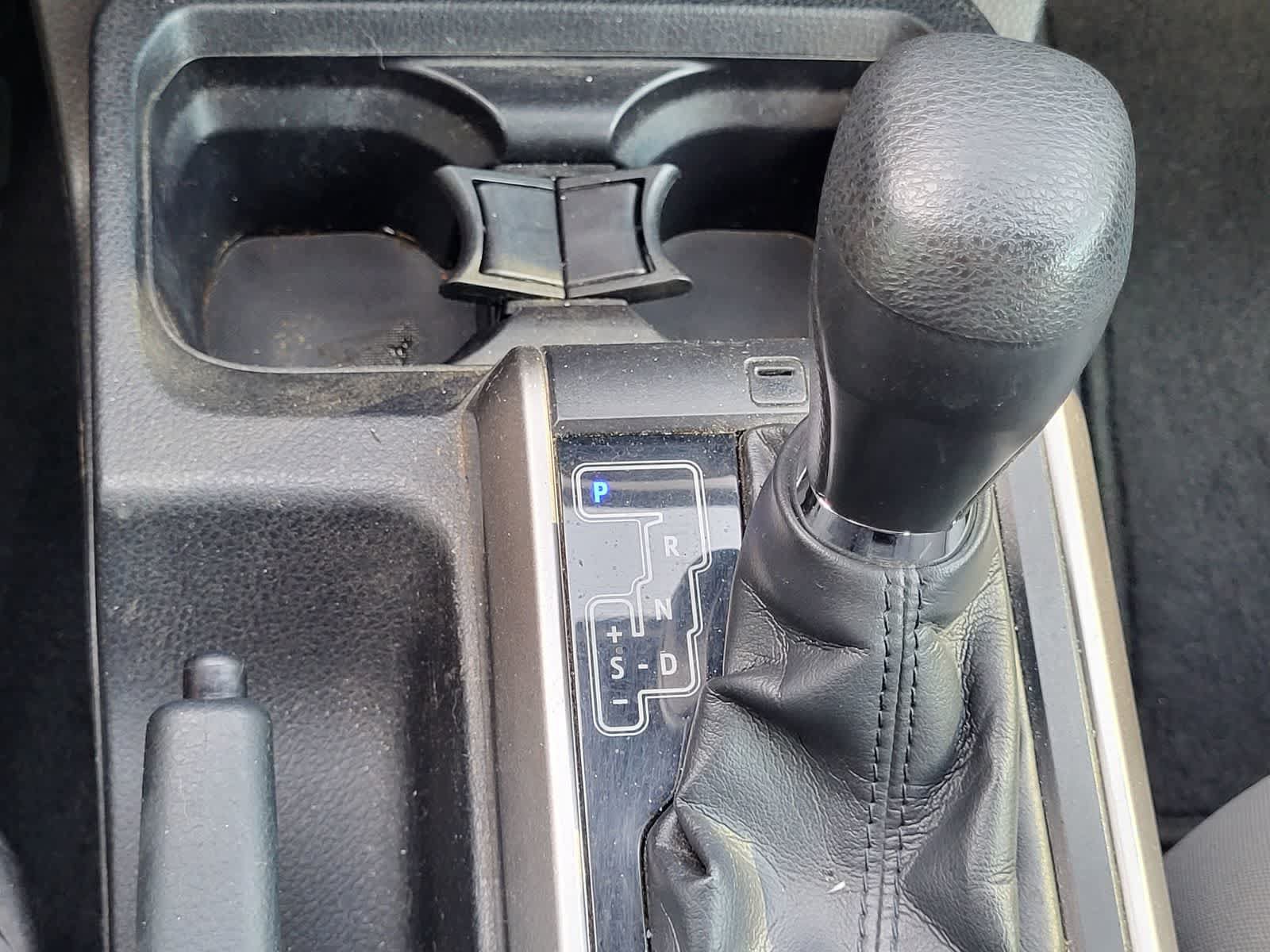 Used 2020 Toyota Tacoma SR5 RWD image 21