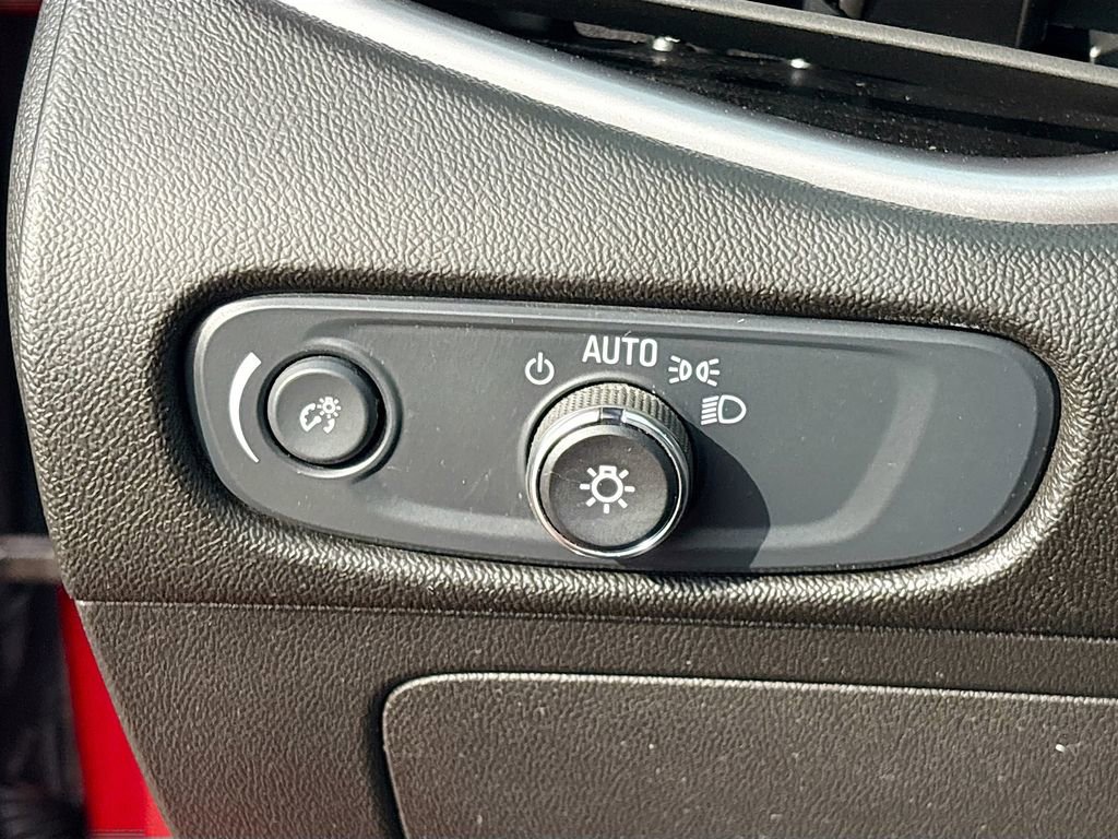 Used 2024 Chevrolet Malibu RS image 10