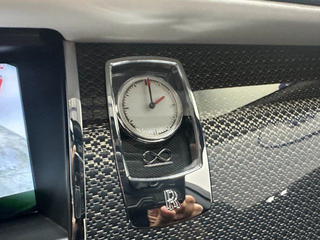 Used 2018 Rolls-Royce Ghost RWD image 39
