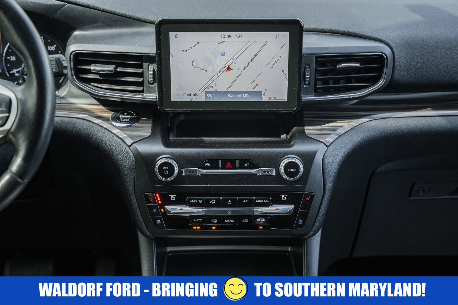 Used 2020 Ford Explorer Limited AWD/4WD image 24