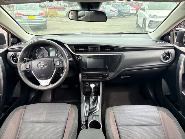 Used 2018 Toyota Corolla LE image 13