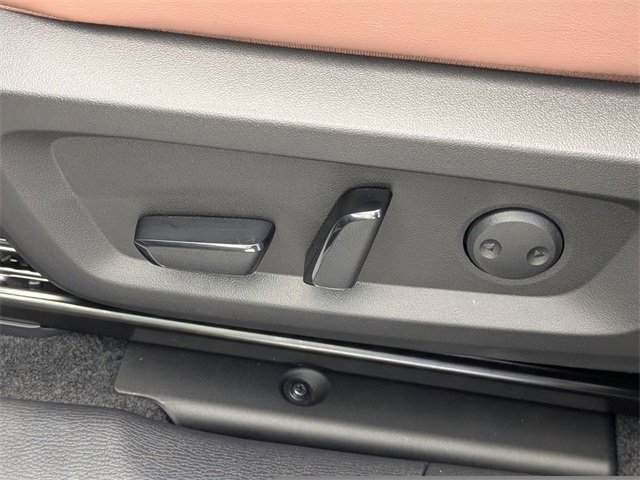 New 2025 Mitsubishi Outlander SEL image 19