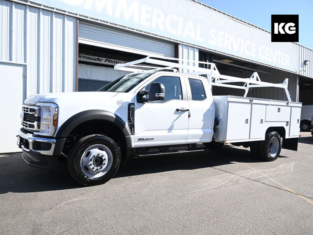 New 2026 Ford F550 4x4 SuperCab Super Duty image 1