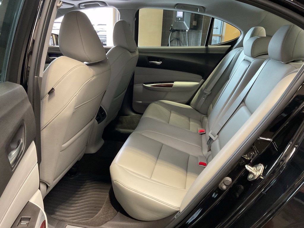 Used 2015 Acura TLX V6 FWD image 22