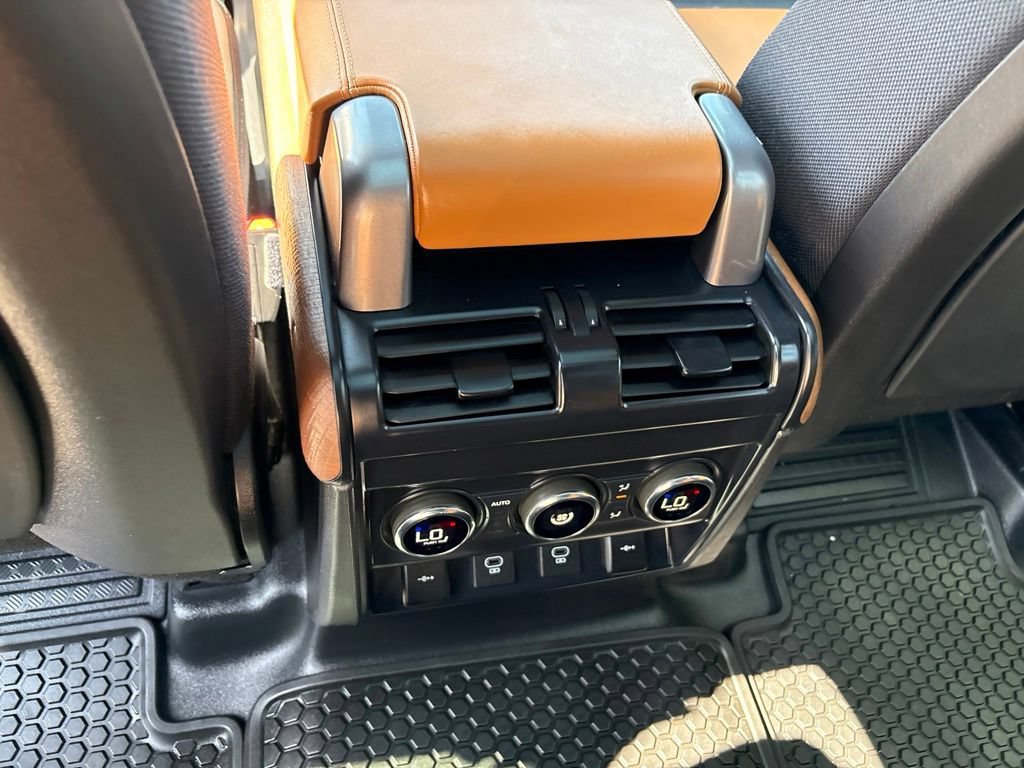 Used 2021 Land Rover Defender 110 X AWD/4WD image 21