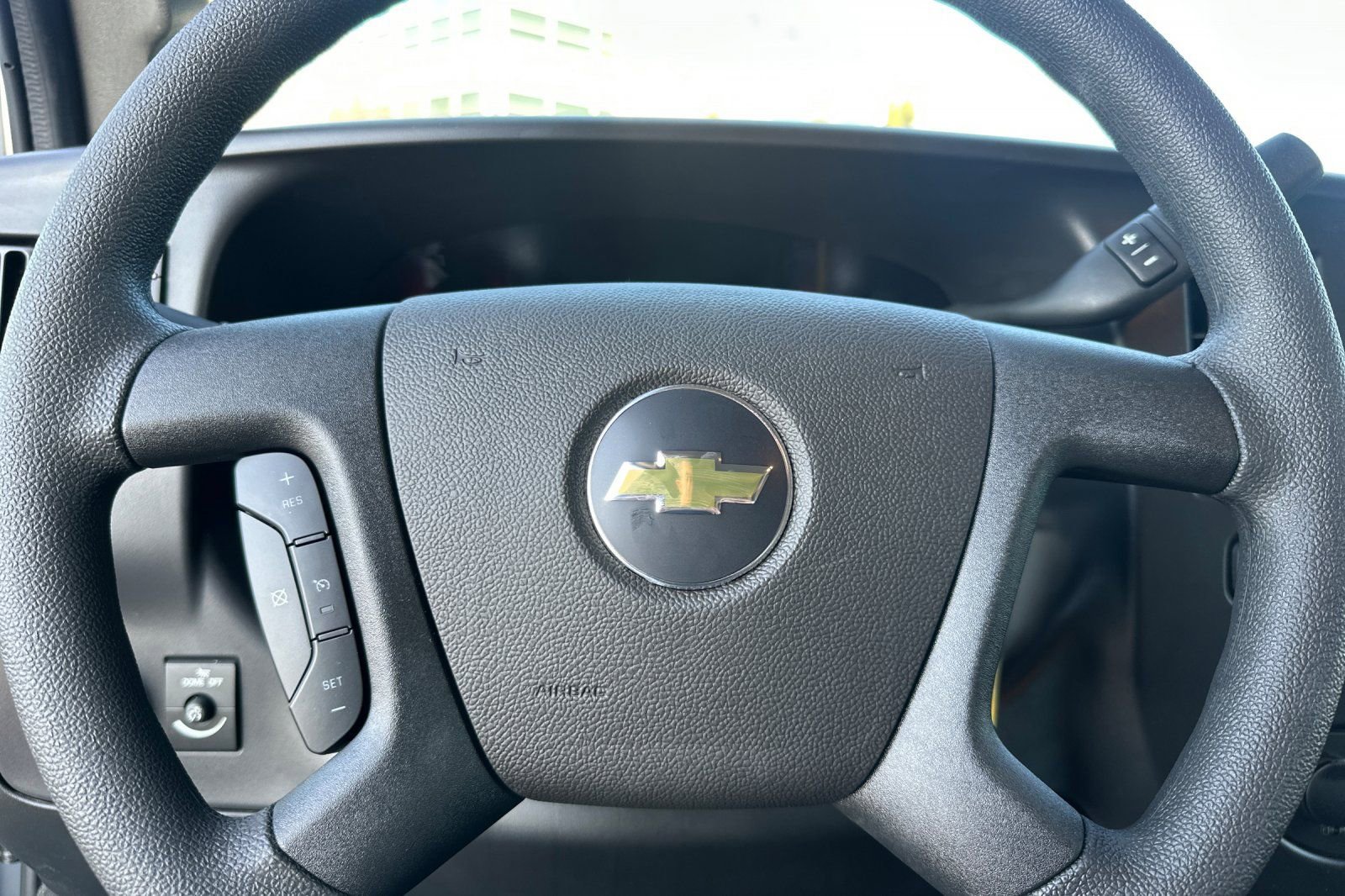 New 2025 Chevrolet Express 3500 w/ Power Convenience Package RWD image 32