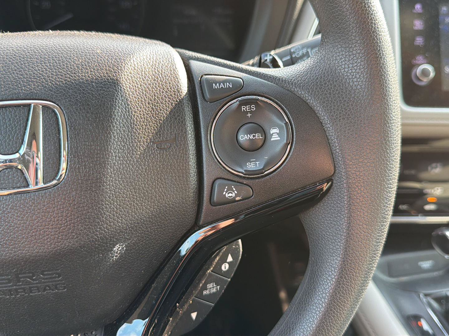 Used 2019 Honda HR-V EX image 16