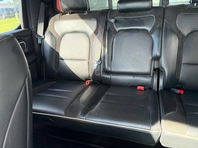 Used 2022 RAM 1500 Laramie w/ Sport Appearance Package AWD/4WD image 31