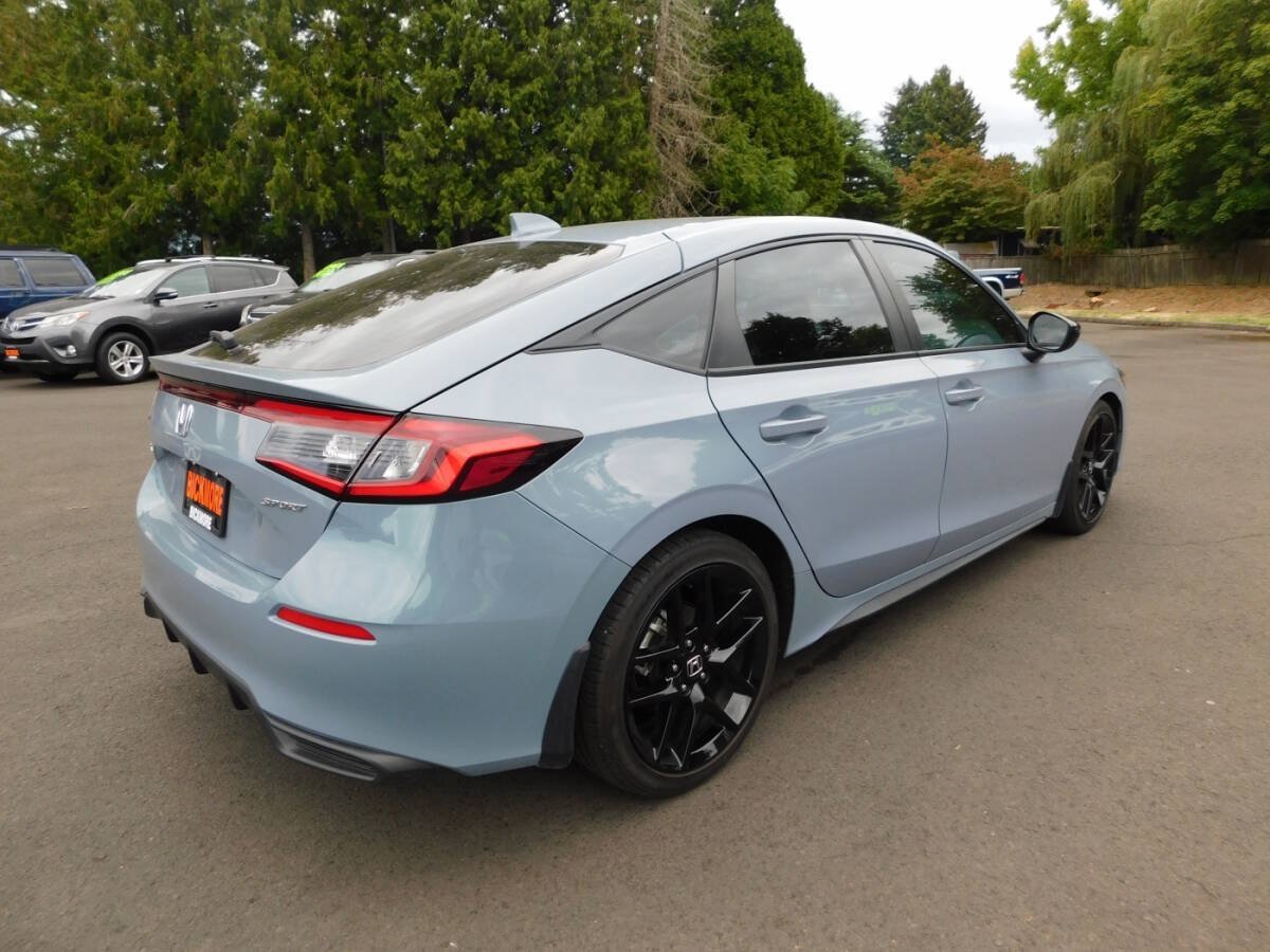 Used 2024 Honda Civic Sport image 2