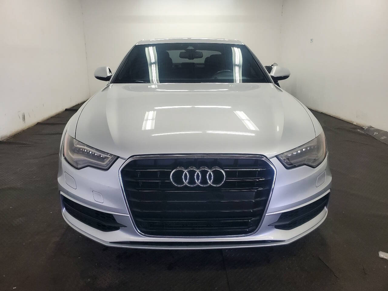 Used 2015 Audi A6 3.0T Prestige w/ Prestige Package AWD/4WD image 2
