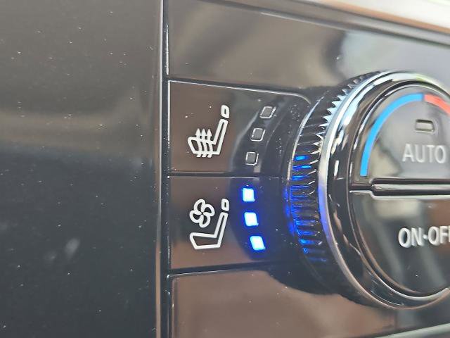 Certified 2023 Nissan Pathfinder Platinum FWD image 28