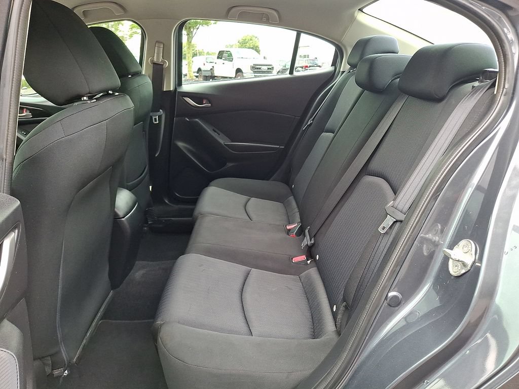 Used 2015 MAZDA MAZDA3 i Sport FWD image 13