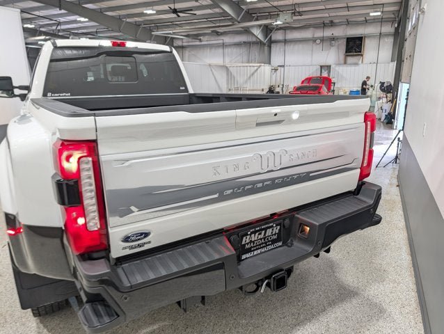Used 2025 Ford F450 King Ranch w/ Camper Package AWD/4WD image 4