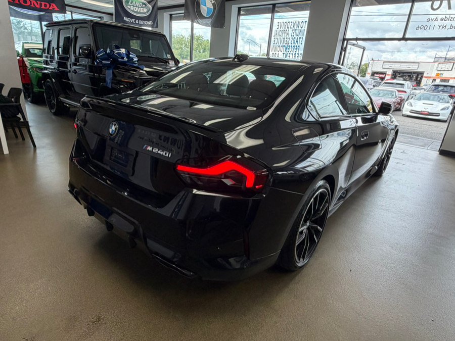 Used 2026 BMW M240i xDrive Coupe AWD/4WD image 16