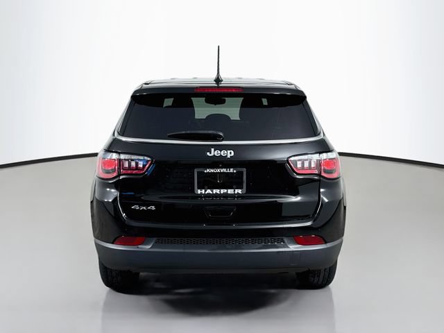 Used 2024 Jeep Compass Sport AWD/4WD image 8