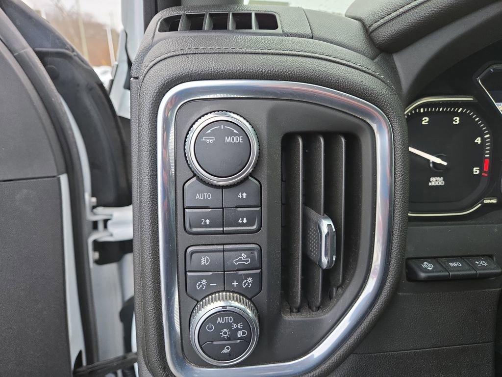 Used 2023 GMC Sierra 2500 Denali w/ Technology Package image 27