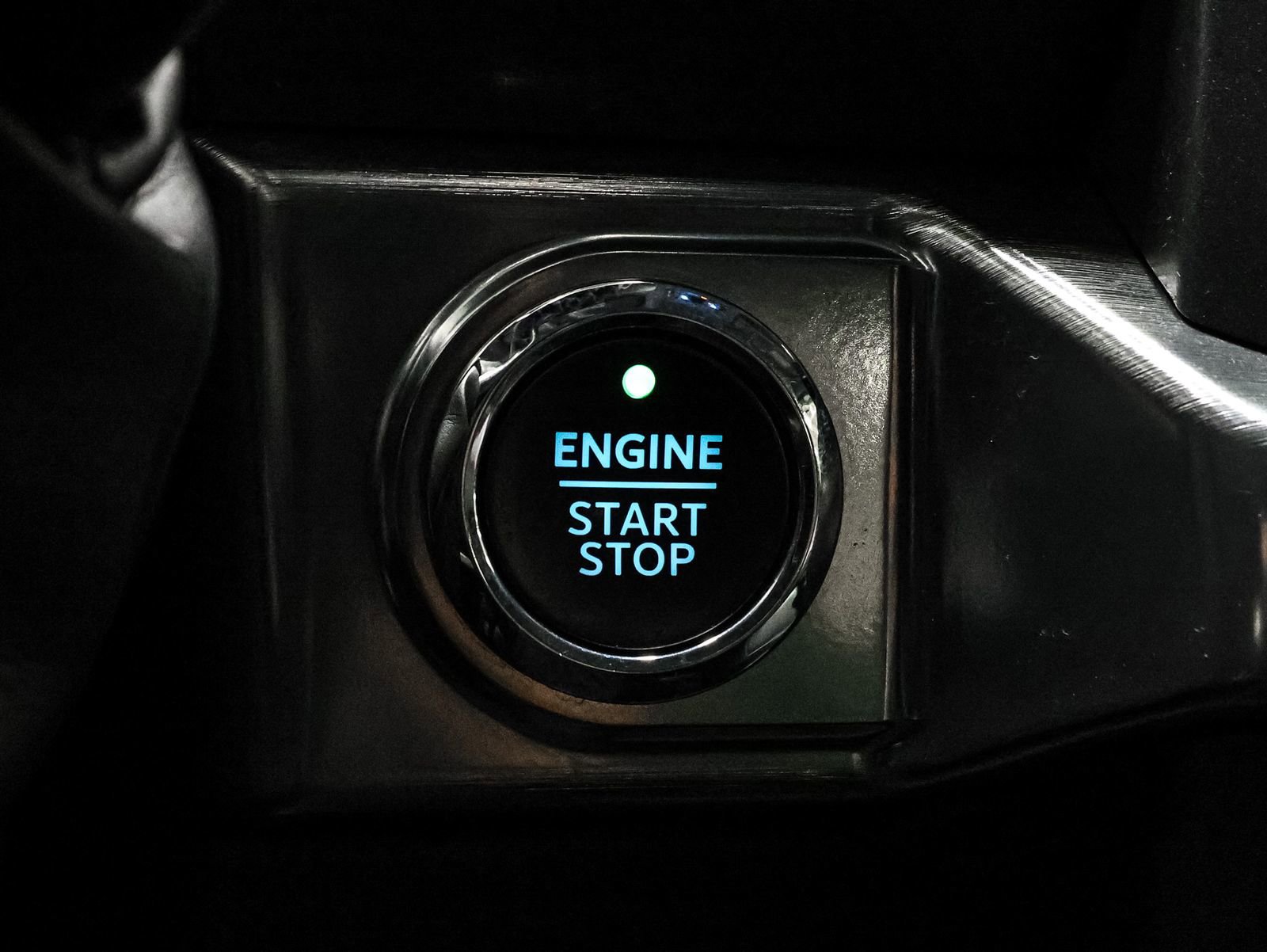 Certified 2021 Ford F150 Lariat image 38