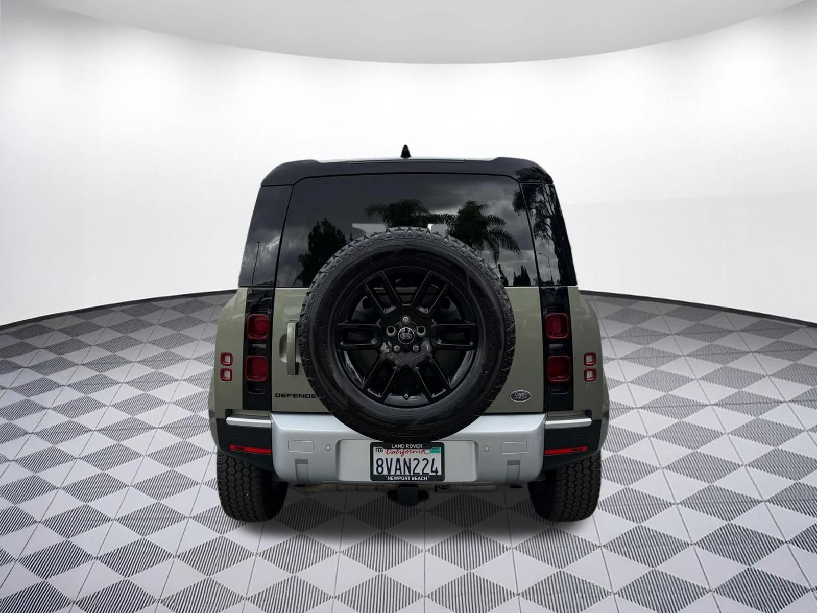 Used 2021 Land Rover Defender 110 S AWD/4WD image 8