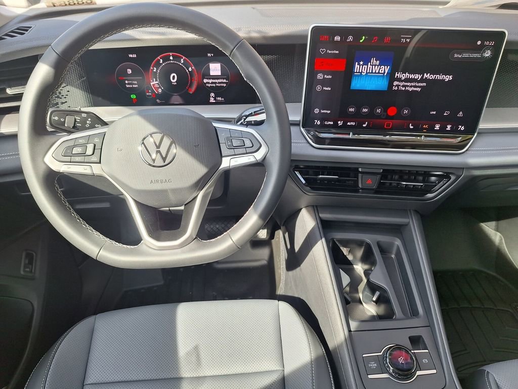 New 2026 Volkswagen Tiguan SE image 19