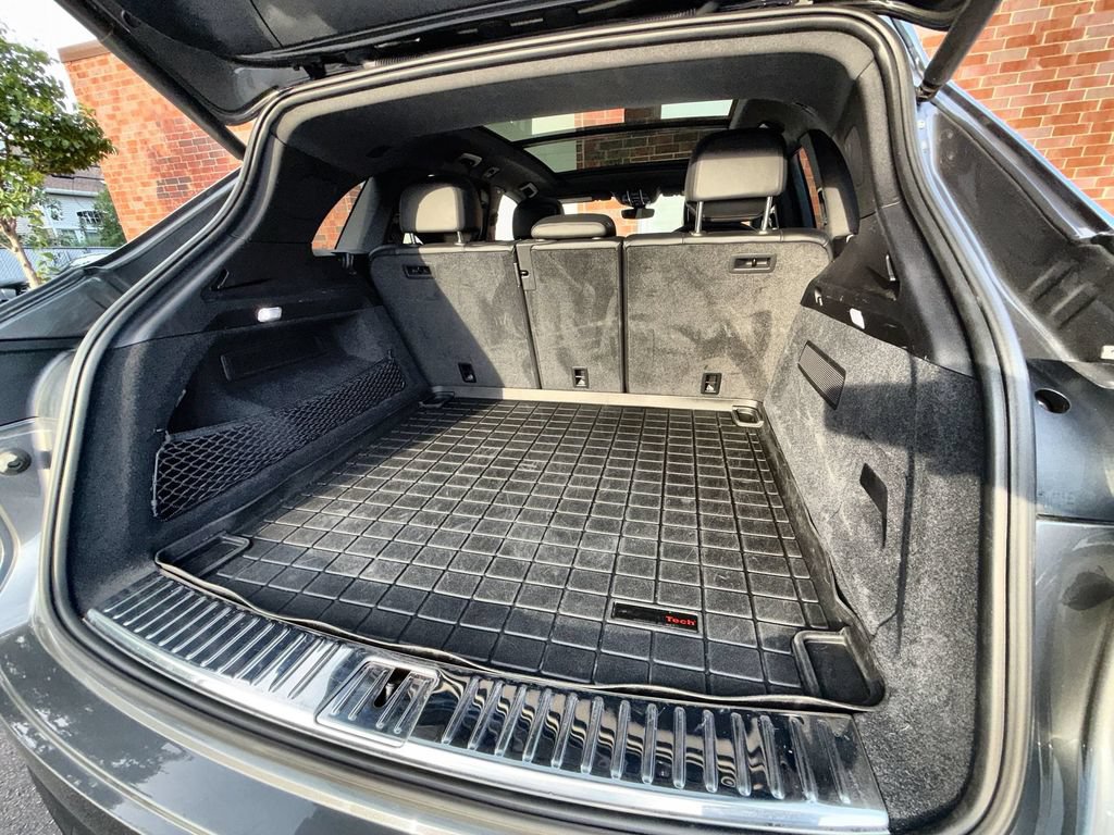 Used 2020 Porsche Cayenne AWD/4WD image 21