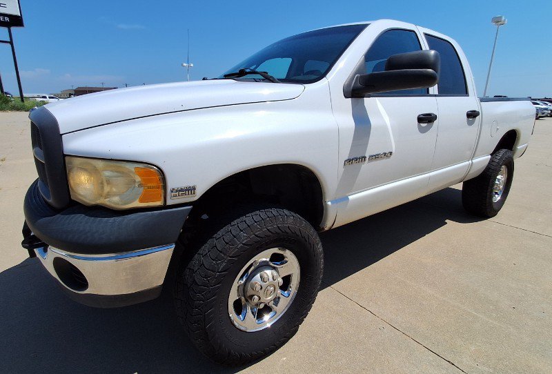 Used 2003 Dodge Ram 2500 Truck ST AWD/4WD image 4
