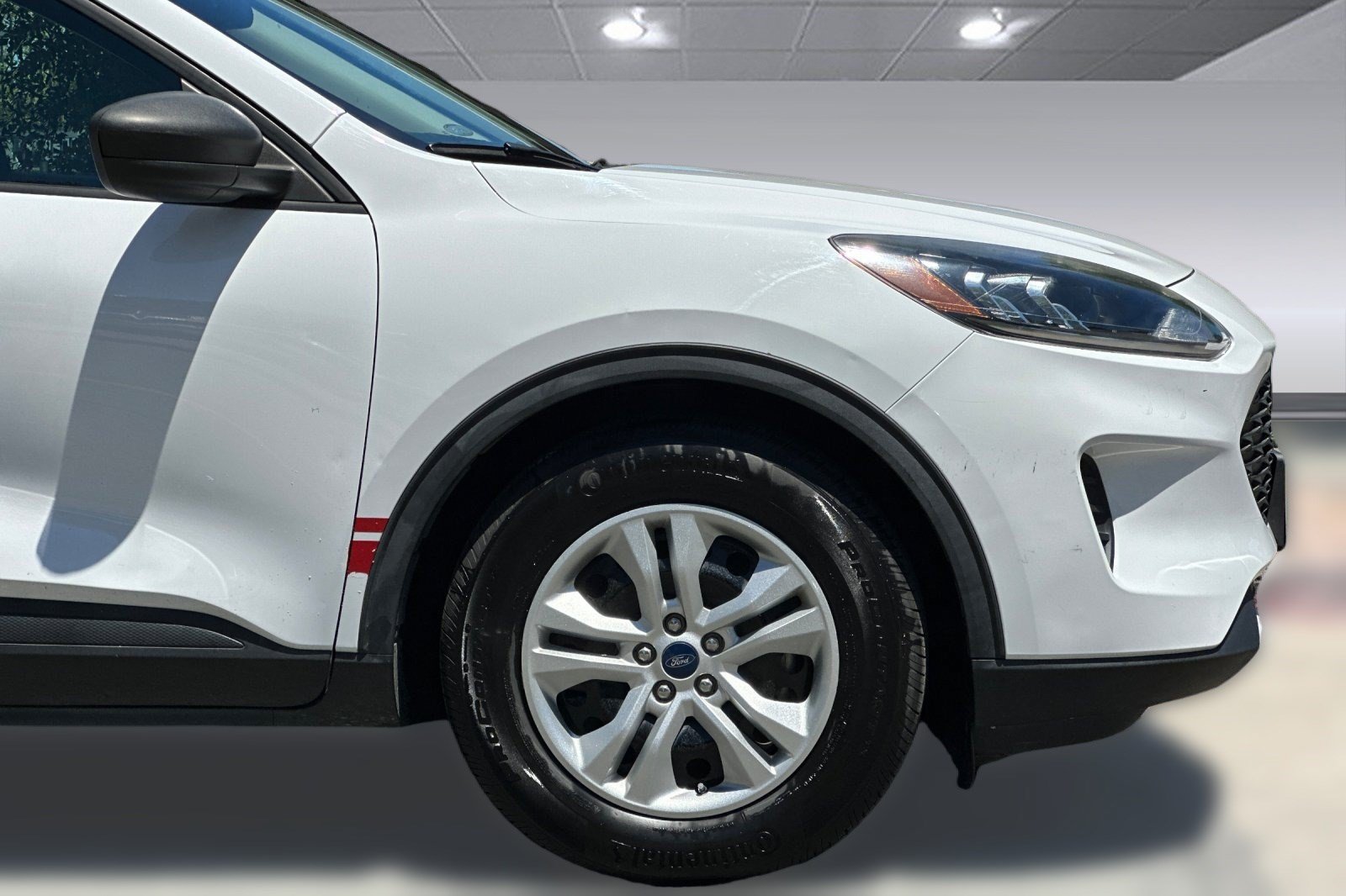 Used 2020 Ford Escape S FWD image 33