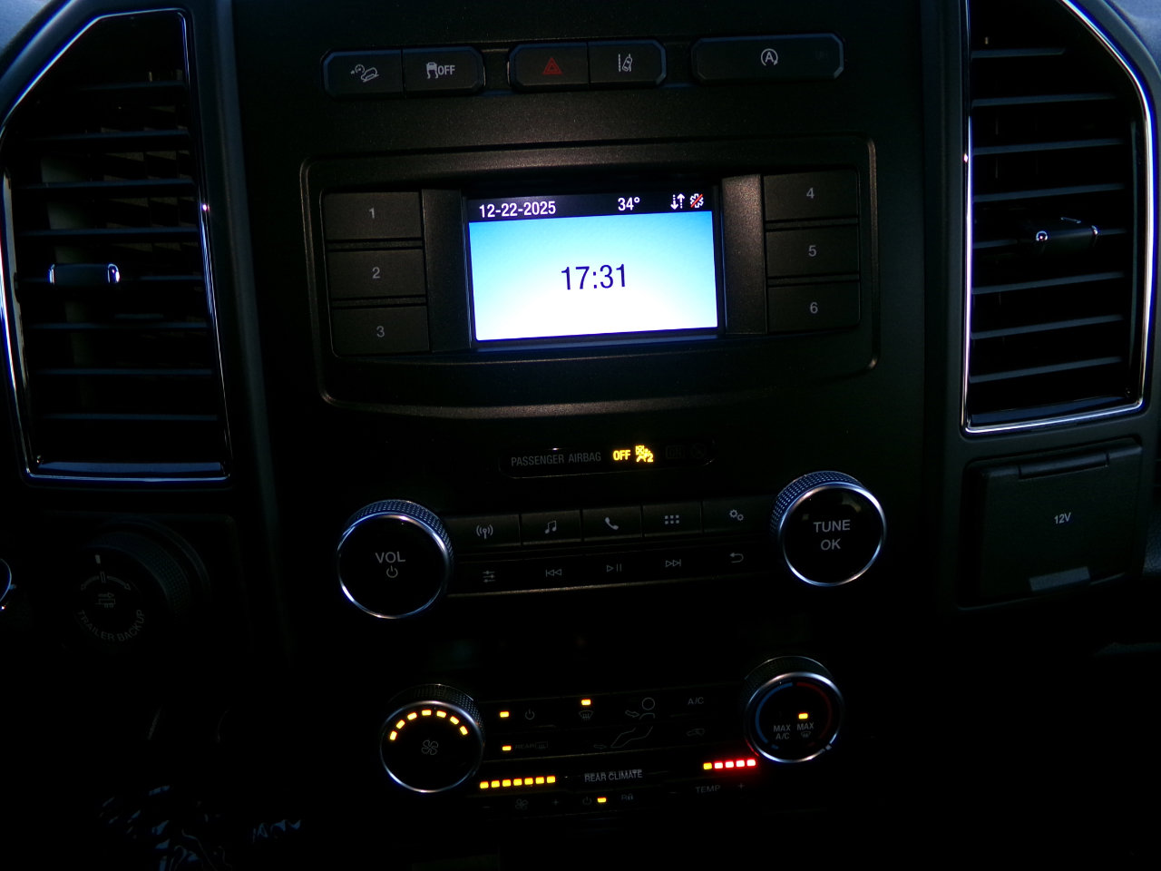 Used 2021 Ford Expedition XL image 23