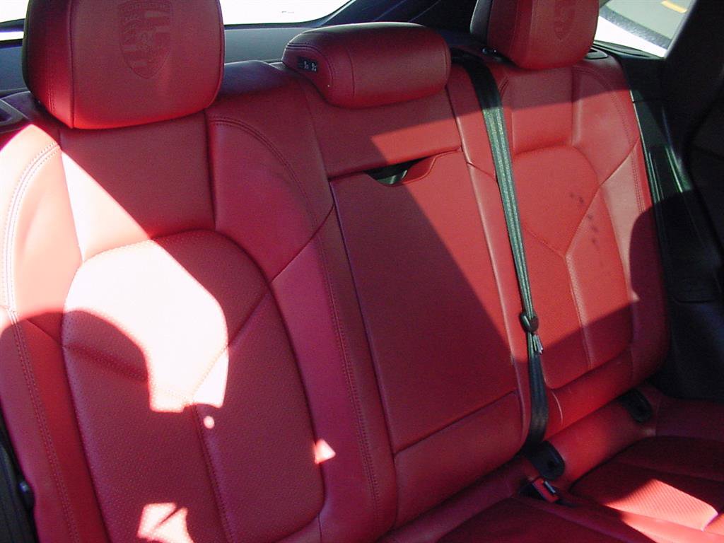 Used 2016 Porsche Macan Turbo image 41