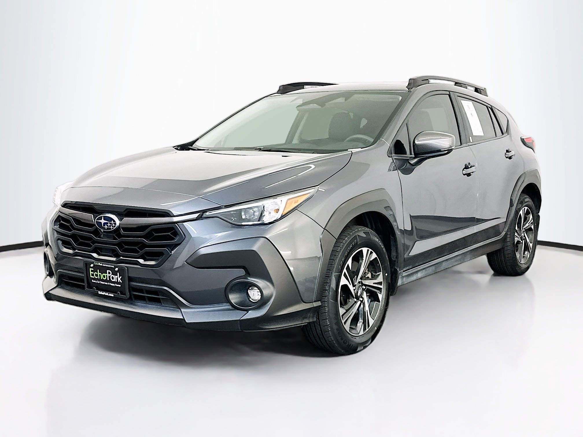 Used 2024 Subaru Crosstrek 2.0i Premium image 3