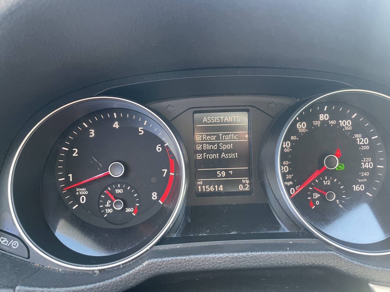 Used 2018 Volkswagen Passat 2.0T S FWD image 28