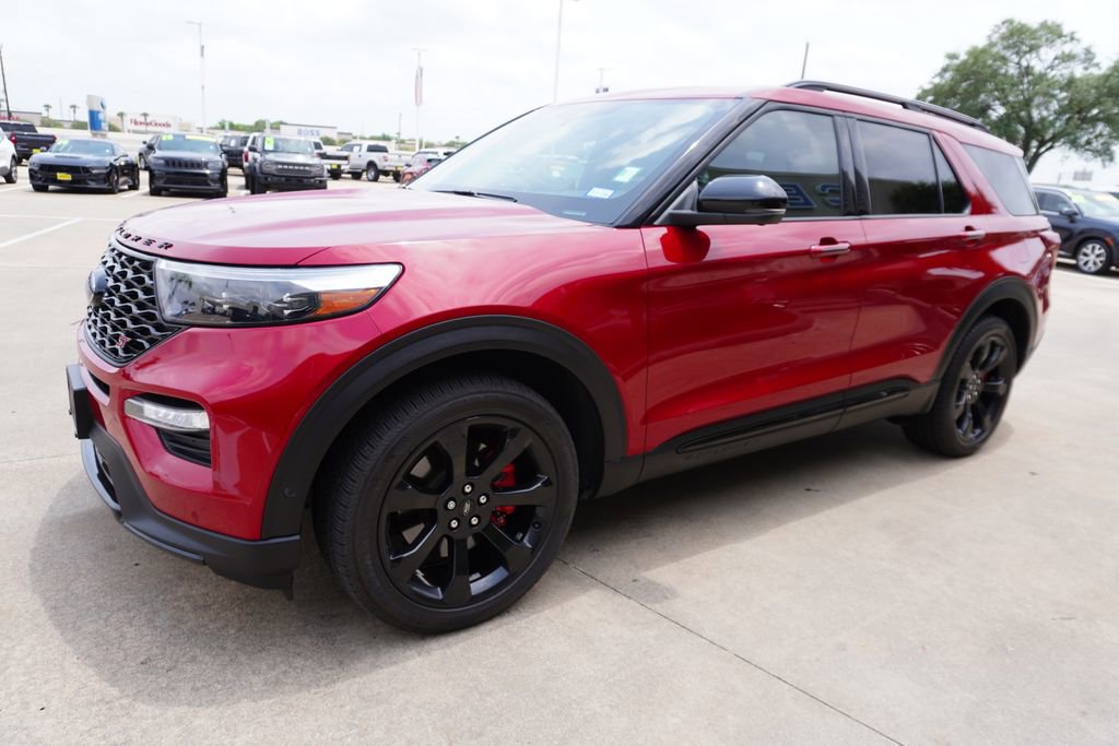 Used 2020 Ford Explorer ST w/ ST Street Pack AWD/4WD image 3