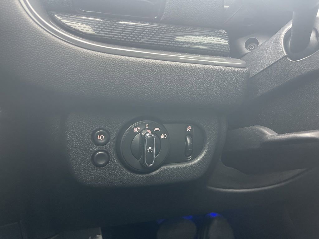 Used 2019 MINI Cooper Clubman S image 25