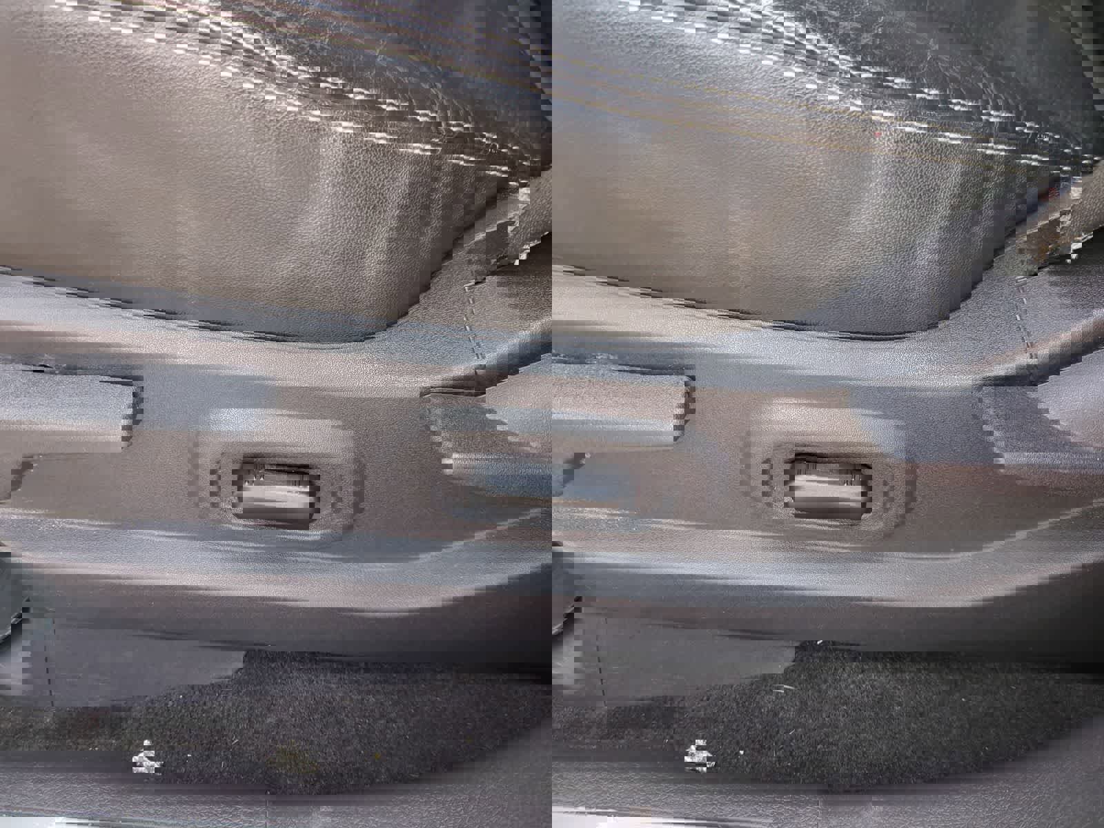 Used 2010 Ford Edge Limited AWD/4WD image 17