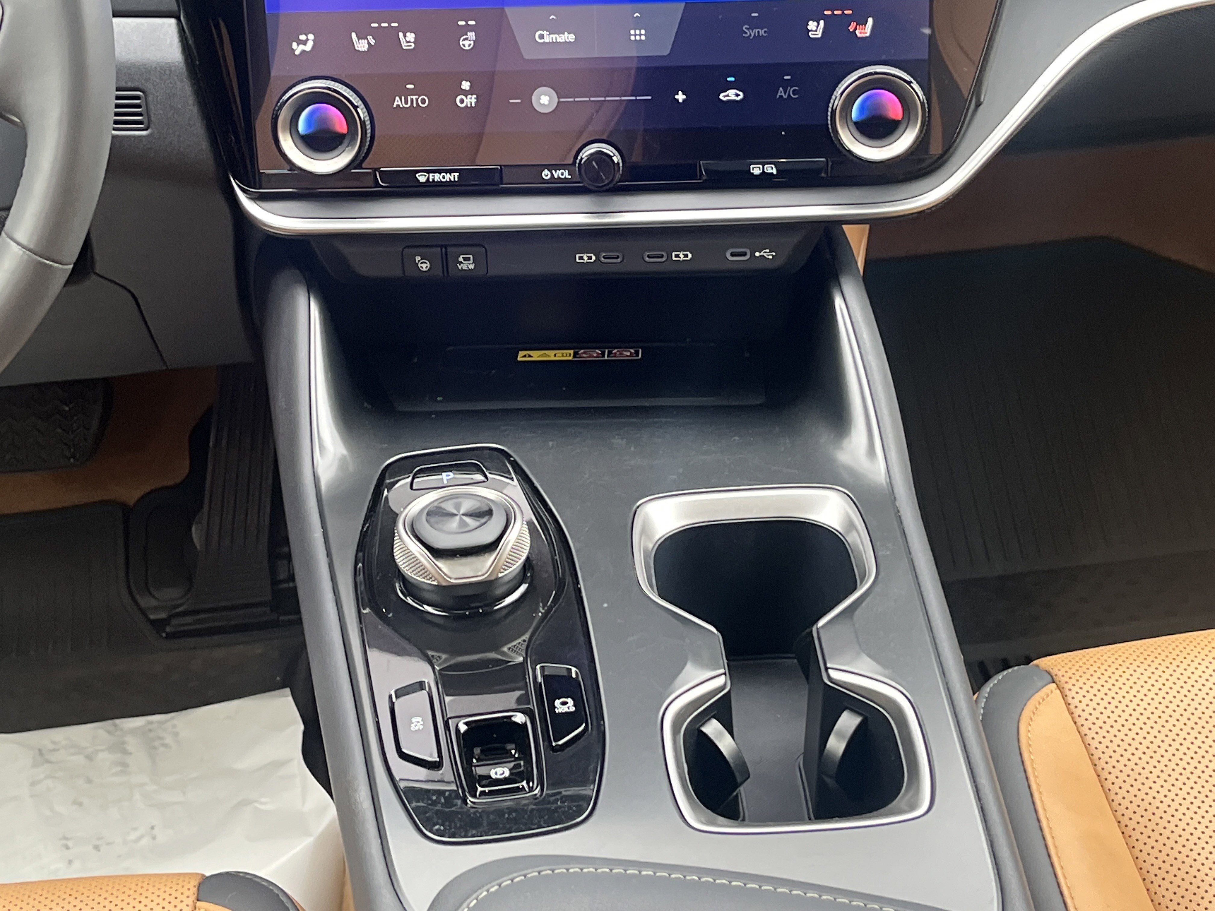 Used 2023 Lexus RZ 450e Premium w/ Technology Package image 21