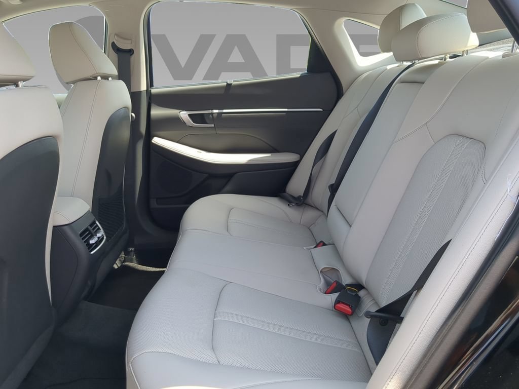 New 2025 Hyundai Sonata Limited FWD image 24