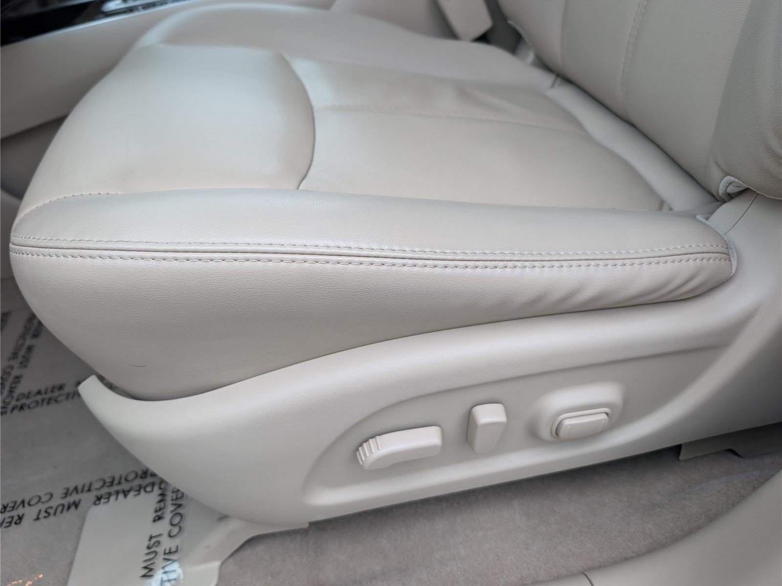 Used 2015 Nissan Pathfinder SL w/ SL Tech Package FWD image 23