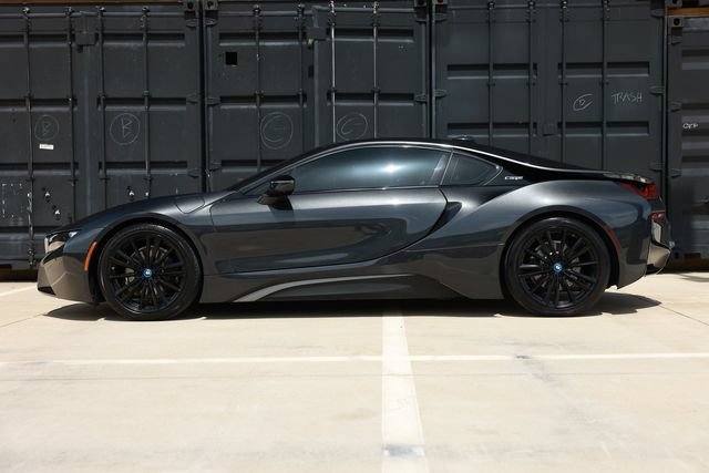 Used 2020 BMW i8 Coupe AWD/4WD image 4