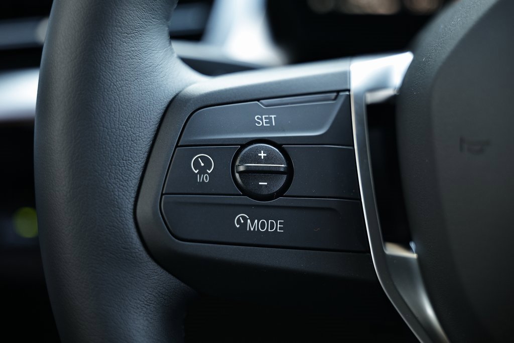 Used 2025 BMW X1 xDrive28i w/ Technology Package image 36