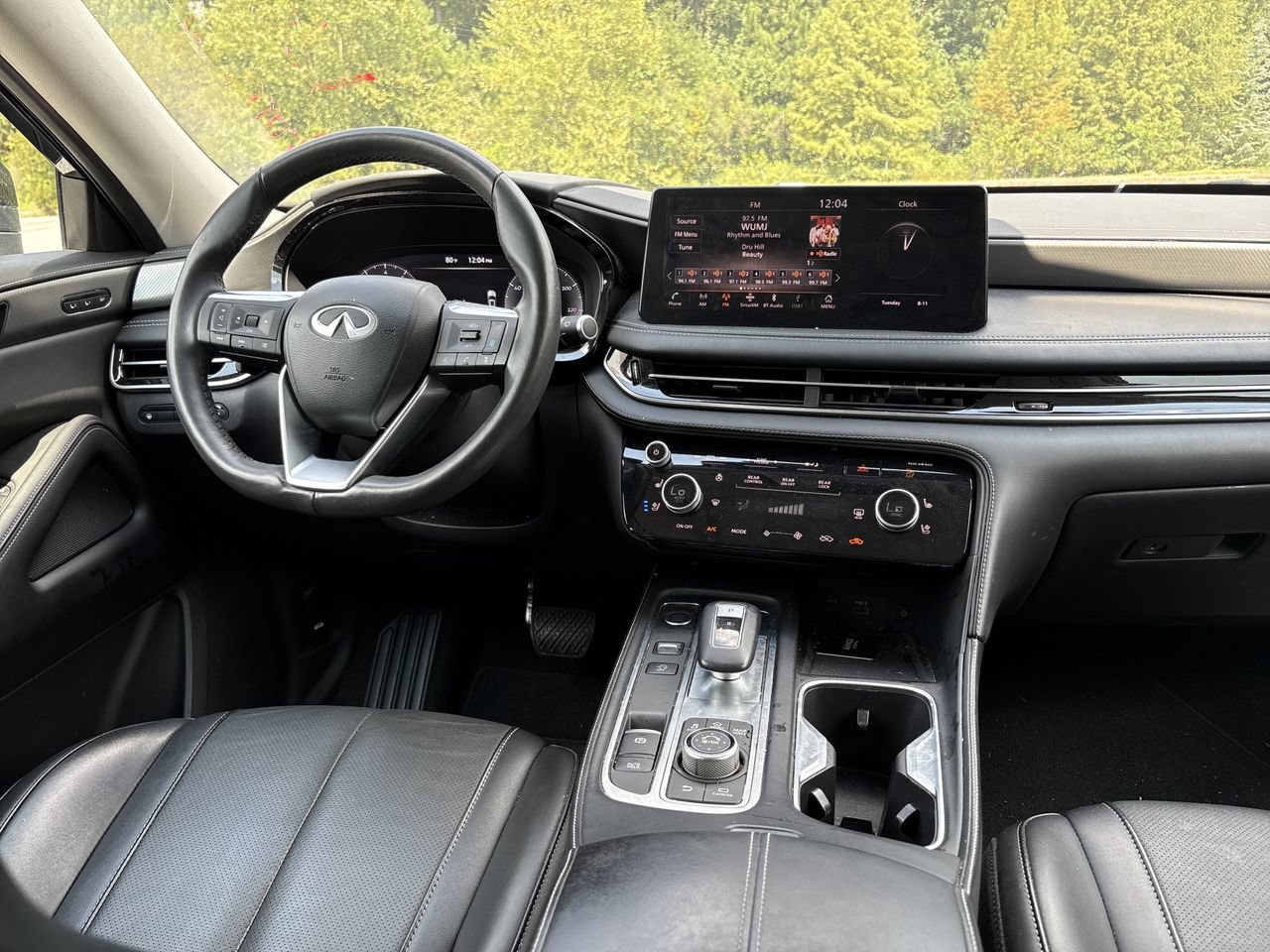 Used 2023 INFINITI QX60 Luxe w/ Cargo Package AWD/4WD image 3