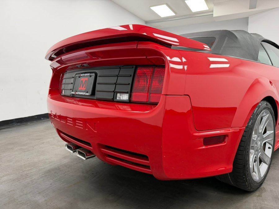 Used 2005 Ford Mustang GT Premium RWD image 32